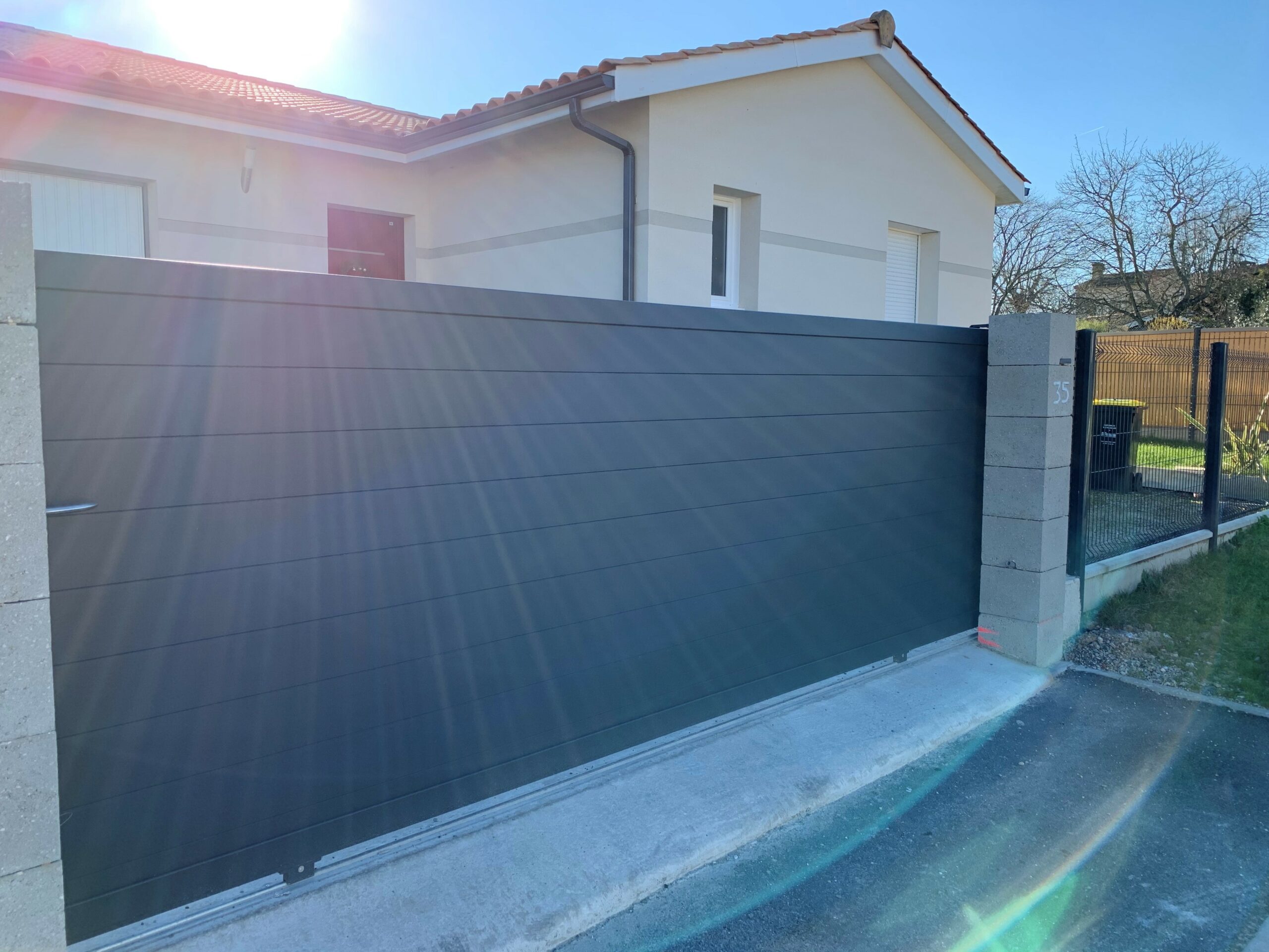 portail-coulissant-motorise