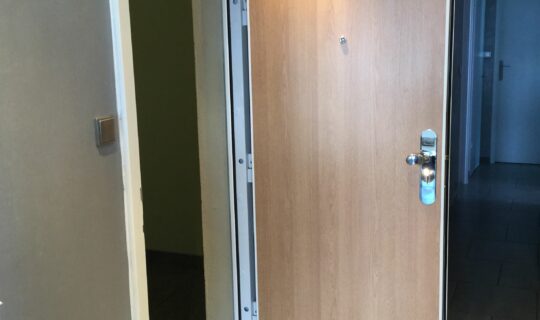 realisation-lef-aubagne-porte-blindee-1490x1180