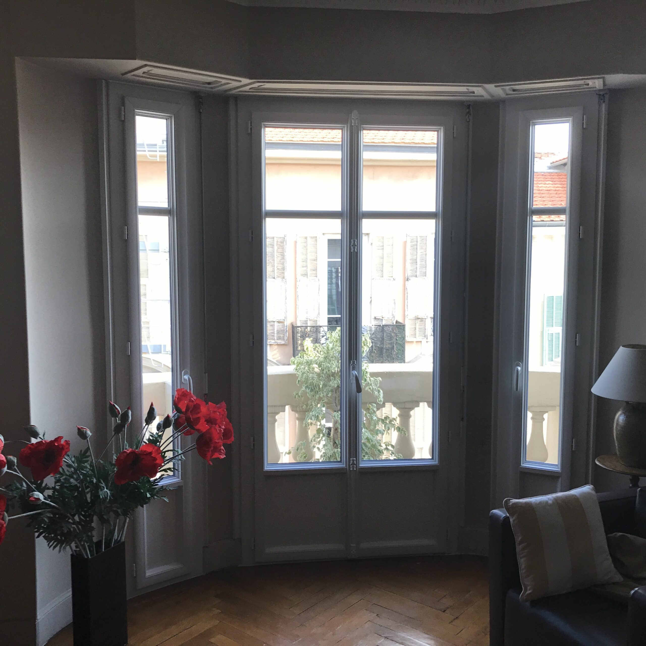 realisation-lef-villeneuve-loubet-porte-fenetre-pvc-alu-1490x1180